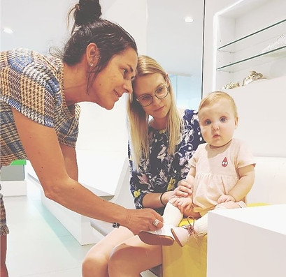 57423096_1917016365069572_50264151772899