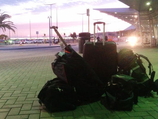 YOU'VE JUST LANDED TO PERTH AIRPORT, AUSTRALIA !