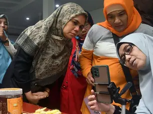 Mendorong UMKM untuk Go Digital: Langkah Menuju Transformasi Bisnis