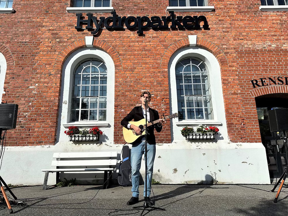 Bilde 07.10.2025, 22 02 29 (8).jpg