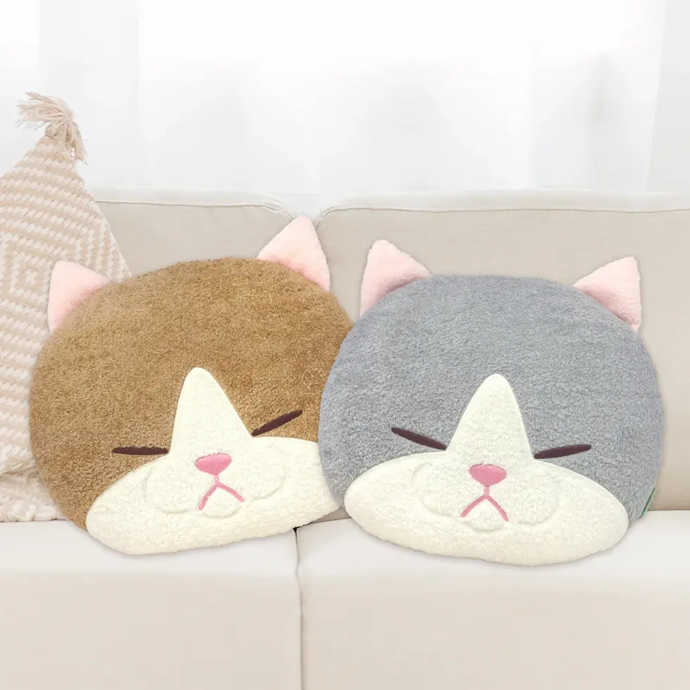 クッション (抱枕)