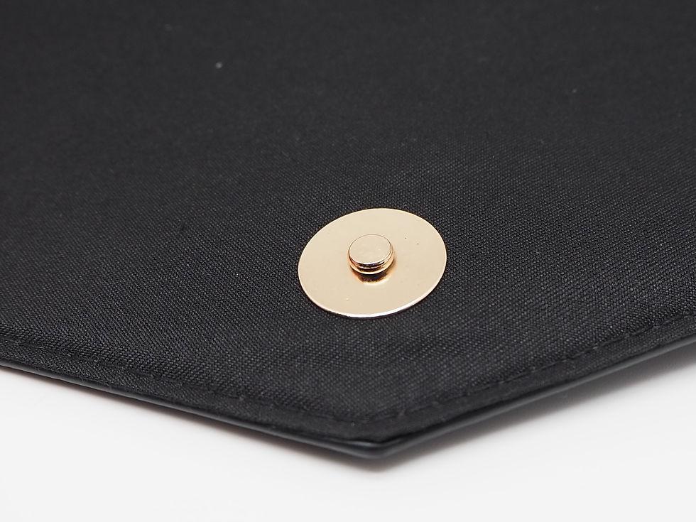 Miniature : ANNA FIELD - Pochette