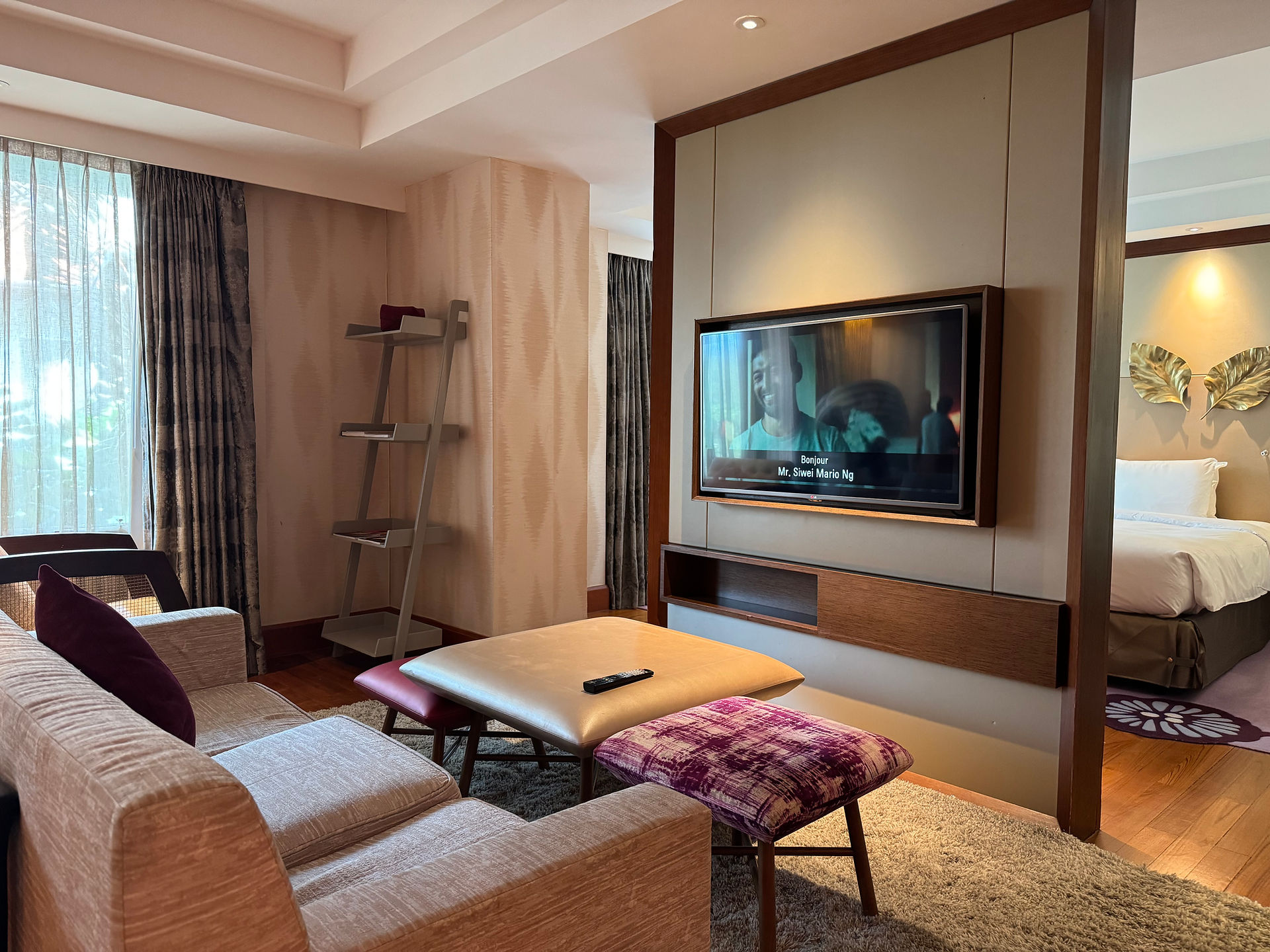 Sofitel Singapore Sentosa Resort & Spa (Junior Suite) living room