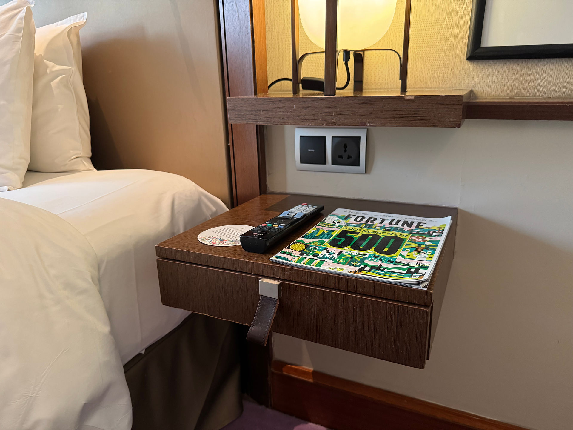 Sofitel Singapore Sentosa Resort & Spa (Junior Suite) bedroom