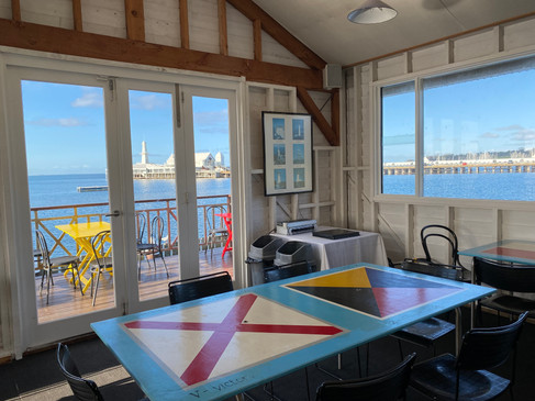 Melbourne-Adelaide Road Trip - Plenty of seating within The Geelong Boat House