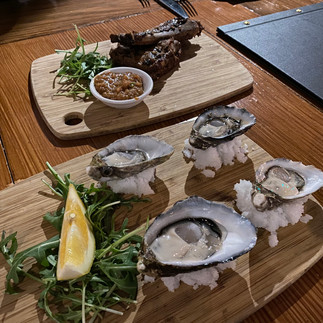 Melbourne-Adelaide Road Trip - Oysters at Casalingo