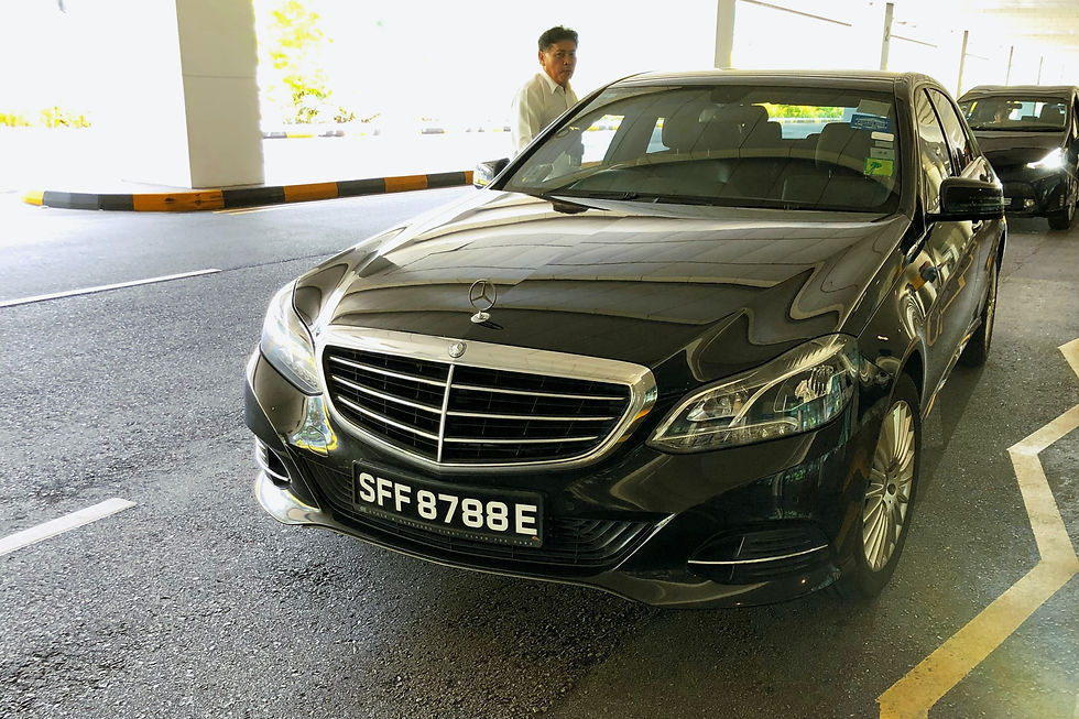 Complimentary arrival and departure limousine service for Pacific Skyline Suite guests