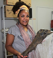 EDNAIR-RODRIGUES-Diretora-do-Museu-2.jpg