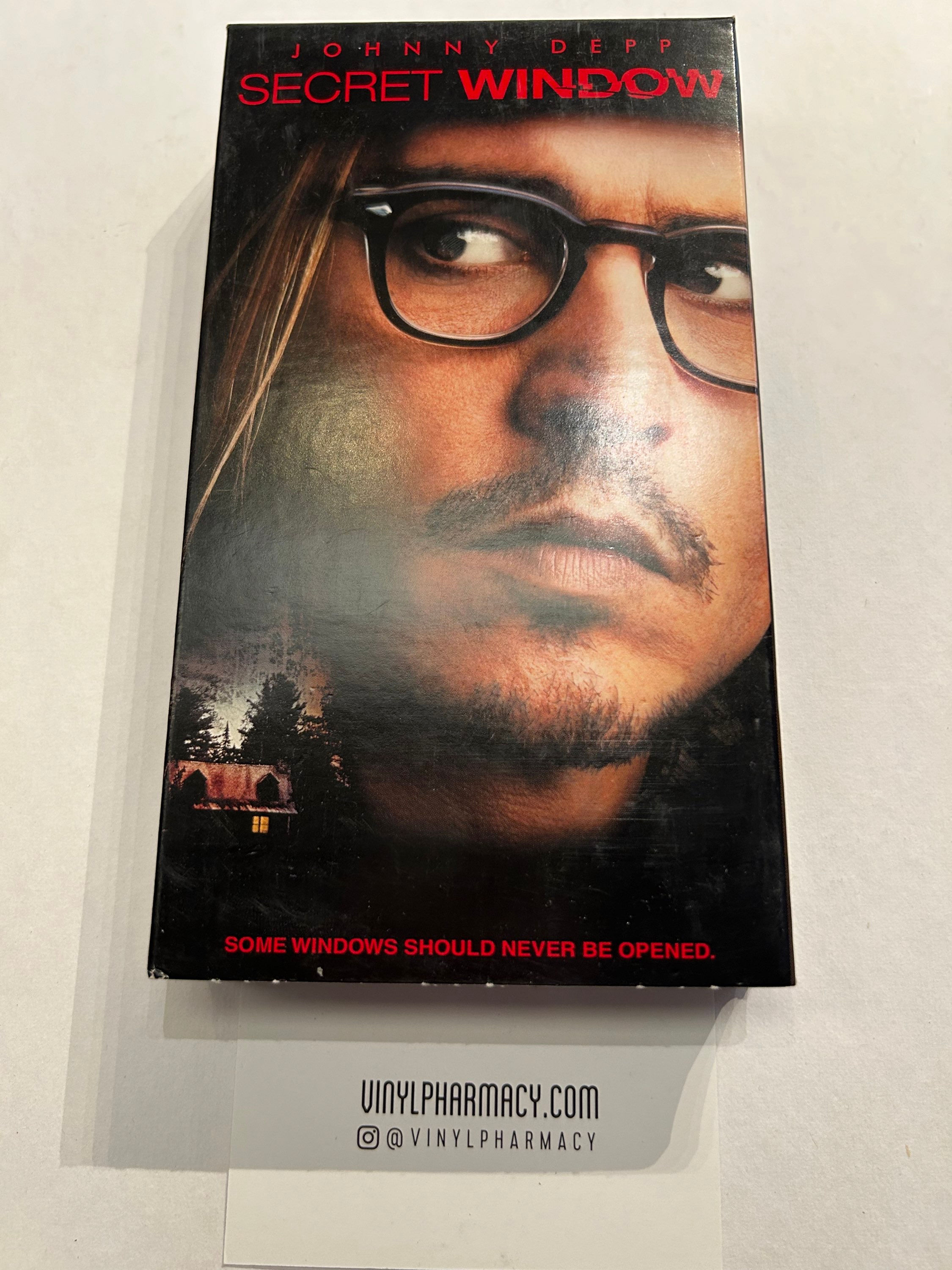 Secret Window Johnny Depp VHS 