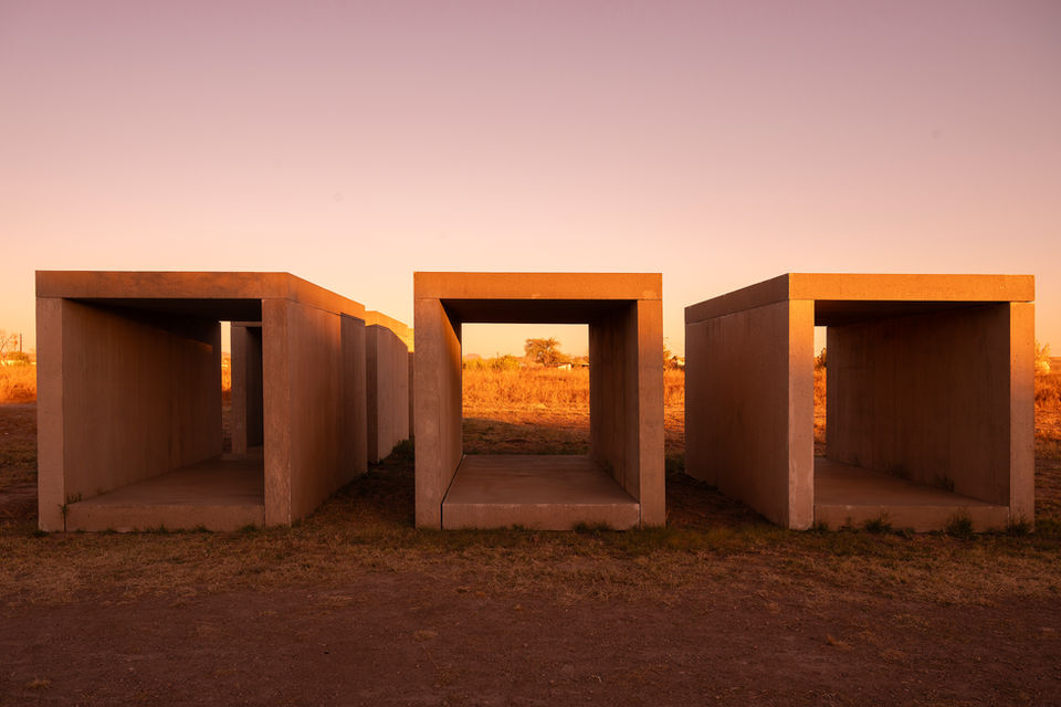 Diana Todorova Photography | Diana Todorova architectural photographer | architectural photography by Diana Todorova | professional architecture photographer | luxury architectural photography | contemporary architecture photography | modern residential architecture | commercial architecture photography | cultural and civic architecture photography | Miami architectural photographer | Fort Lauderdale architectural photography | Palm Beach architectural photographer | South Florida architecture photography | Florida architectural photographer | nationwide architectural photographer | architectural interior and exterior photography | architectural detail photography | design-driven architecture photography