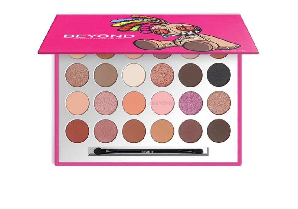 Thumbnail: Beyond 24 Shimmer and Matte 24F Eyeshadow Pallette 