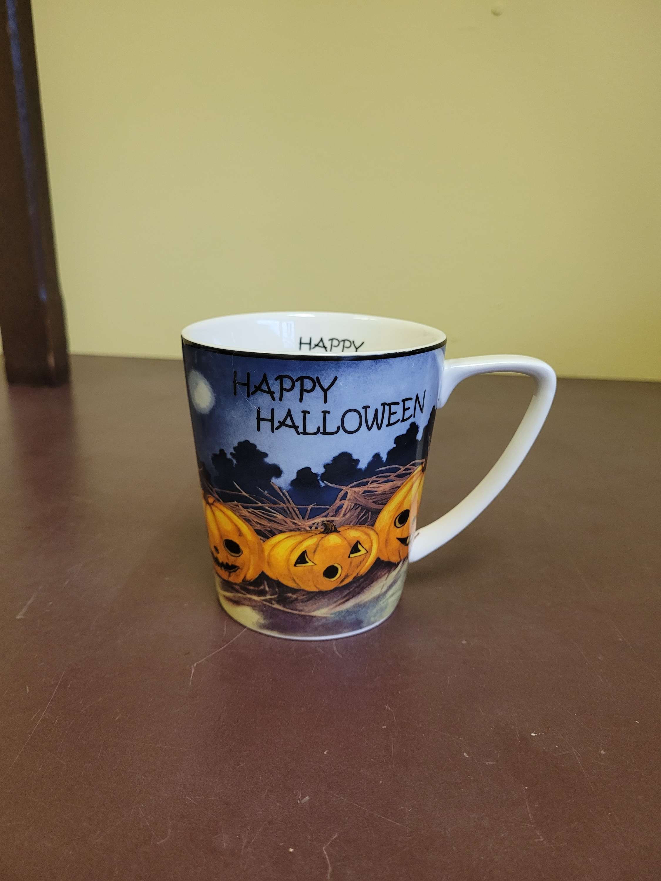 Vintage Potter's Studio Jack-o-lantern Mug in Excellent Condition 