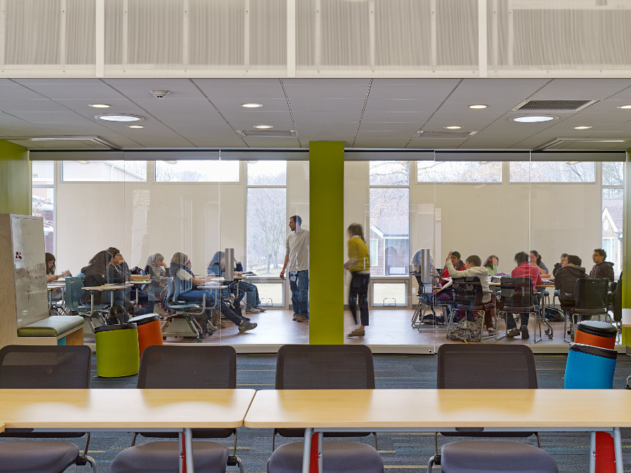 Our Top 3 Reasons Natural Light Benefits Students & Schools