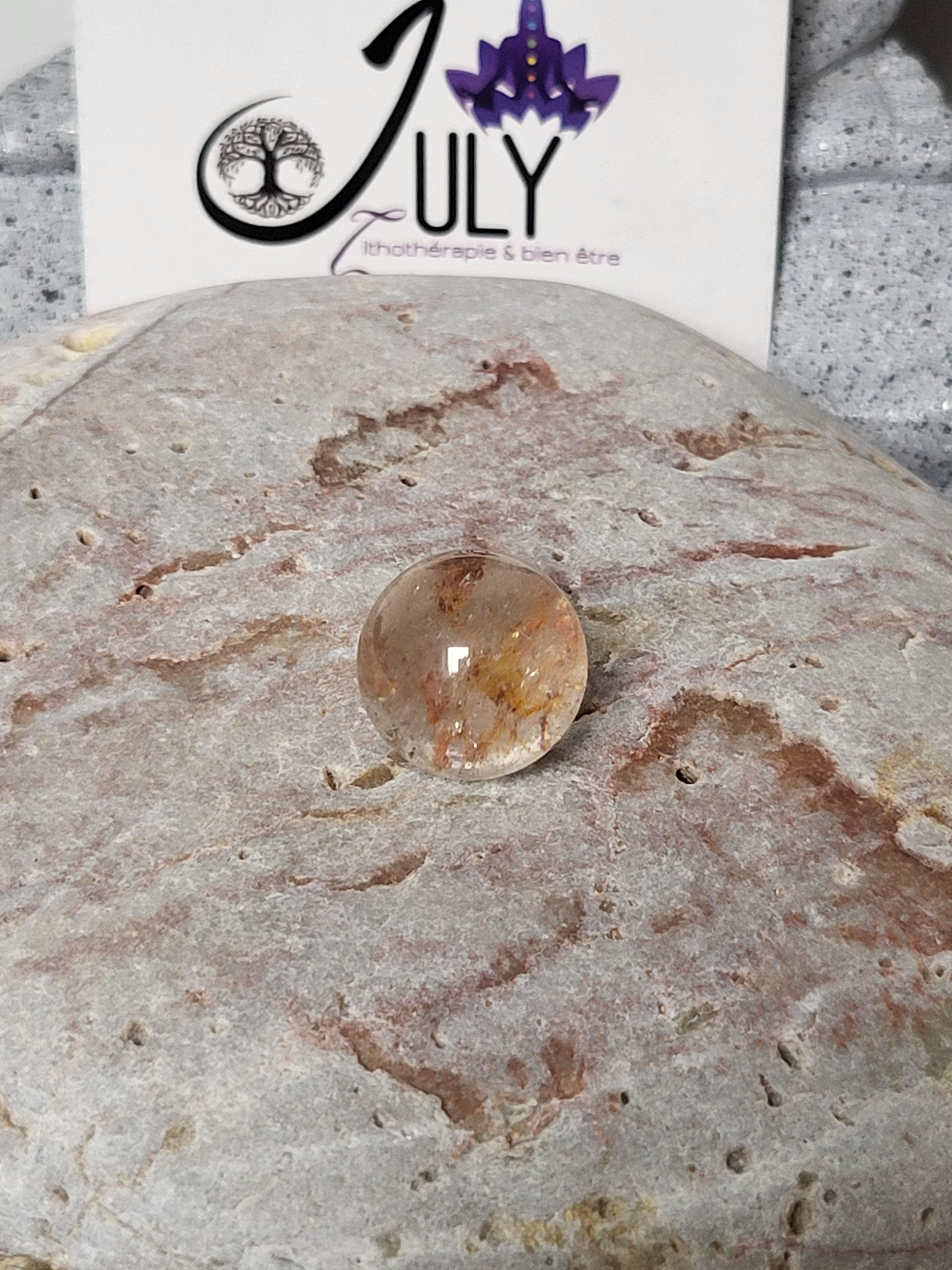 R120 / Pierre petite sphère Lodolite