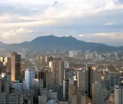 Procurando um detetive particular em São Paulo ou na Grande SP? A agência Detetive O Casal Perfeito utiliza tecnologia de ponta e máxima discrição para desvendar casos complexos em toda a região metropolitana.