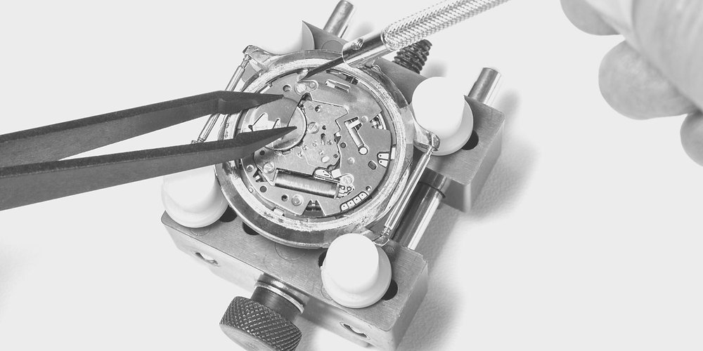 How Long Do Quartz Watches Last For Lux Horology how-long-do-quartz-watches-last-for-lux-horology
