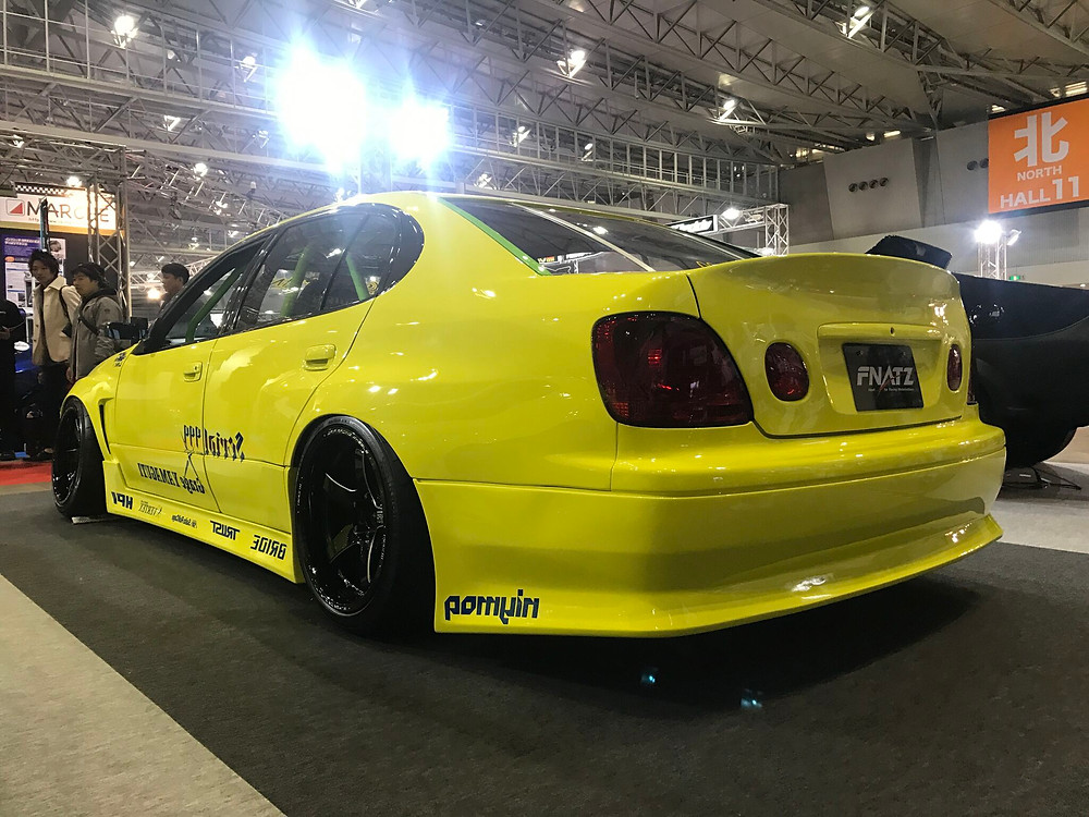 Excellent low 3/4 shot showing the molded BREED fenders as well as the GT trunk