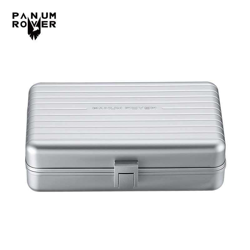 Thumbnail: Panum Rover travel humidor in sliver