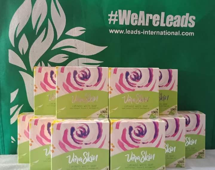 Thumbnail: LEADS VeraSkin Luminous White Soap