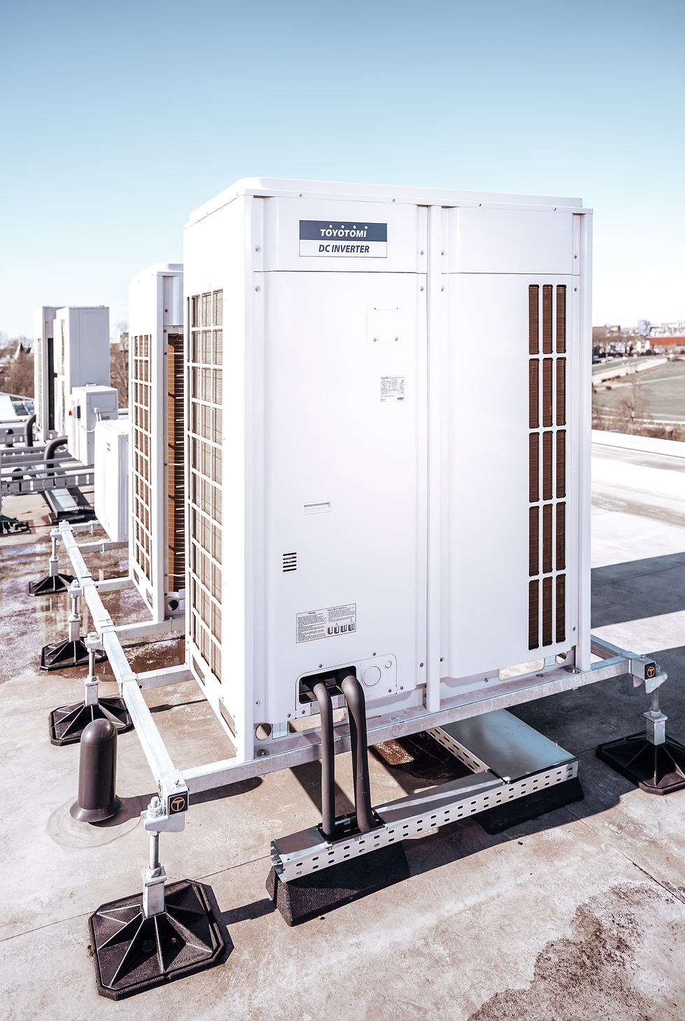 Toyotomi VRF Außengerät aus Mönchengladbach vom Grosshandel Inok Air Solutions NRW