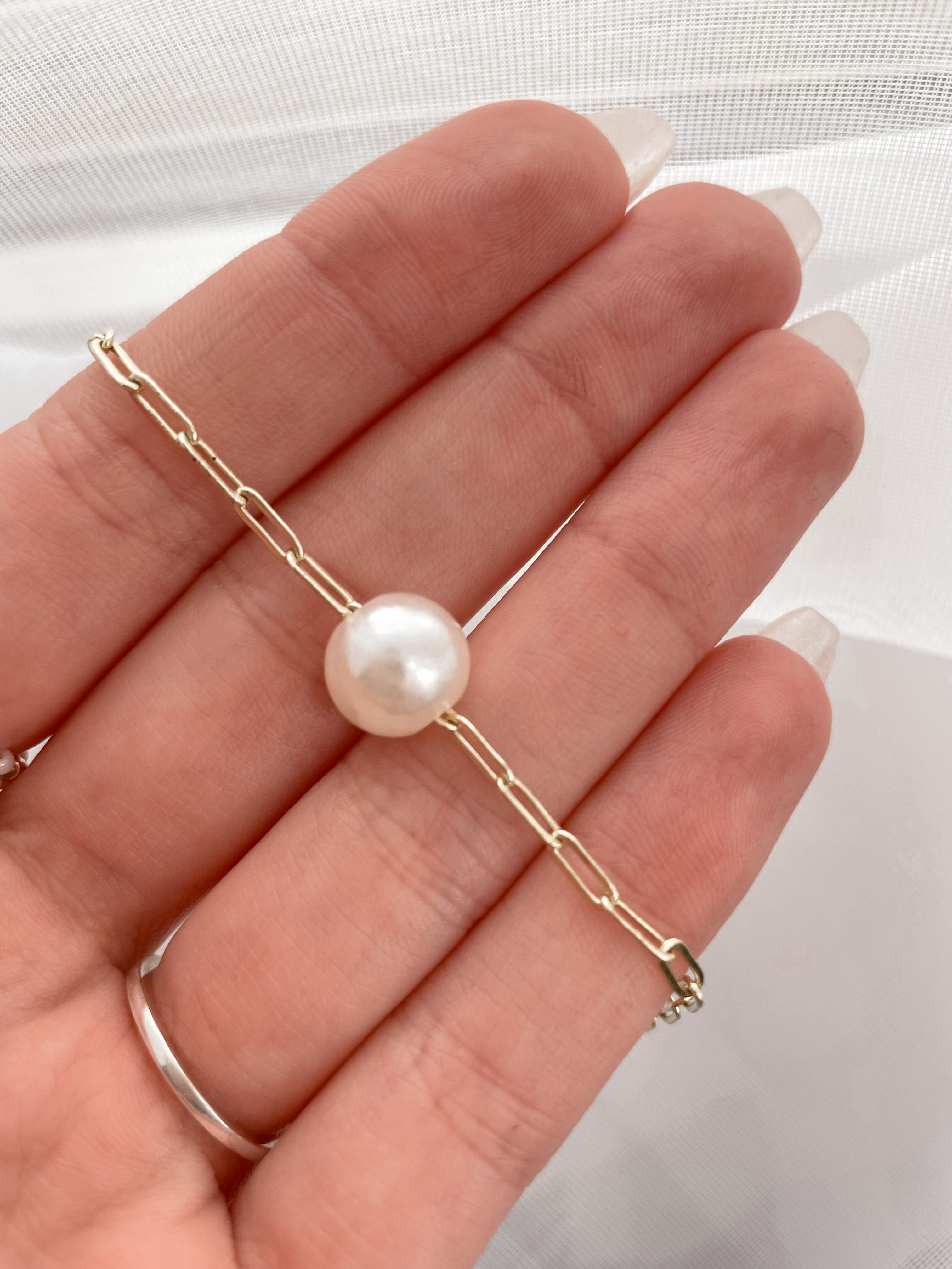 Dainty Pearl Paperclip Necklace