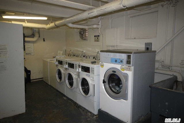 2715695_10.jpg