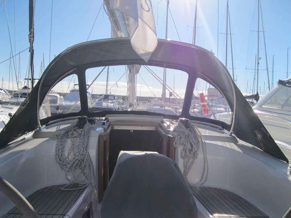 Thumbnail: Dodger for Bavaria 34 CR - rear view