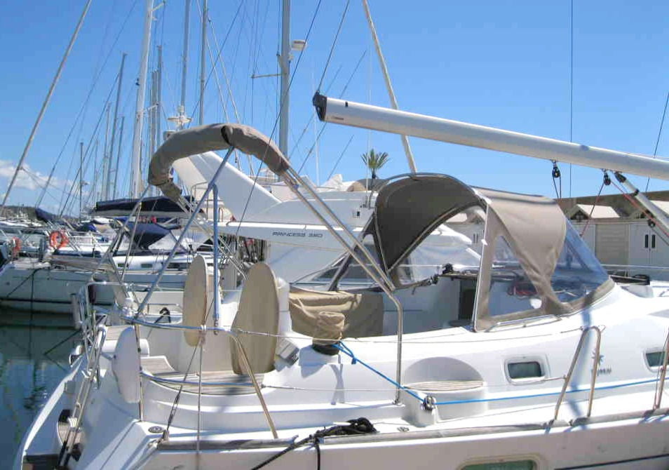 Thumbnail: Bimini For Jeanneau Sun Odyssey 42 DS - Stowed