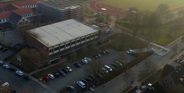 2026-01-17 Video Leinwand(1).jpg