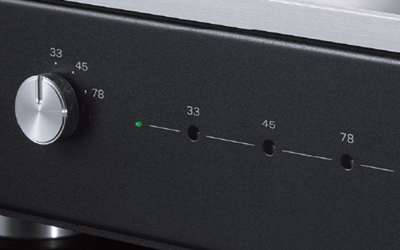 Thumbnail: Luxman PD-151 Mark II Turntable