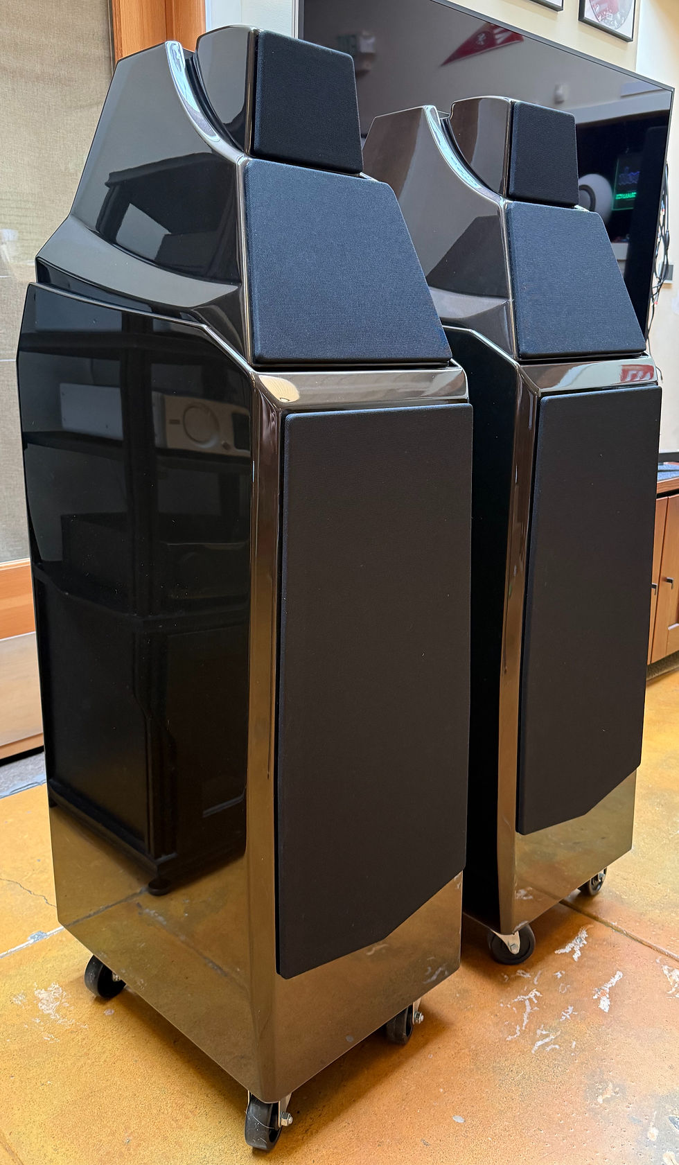 Thumbnail: Wilson Audio Alexia Series 1 Floorstanding Loudspeakers