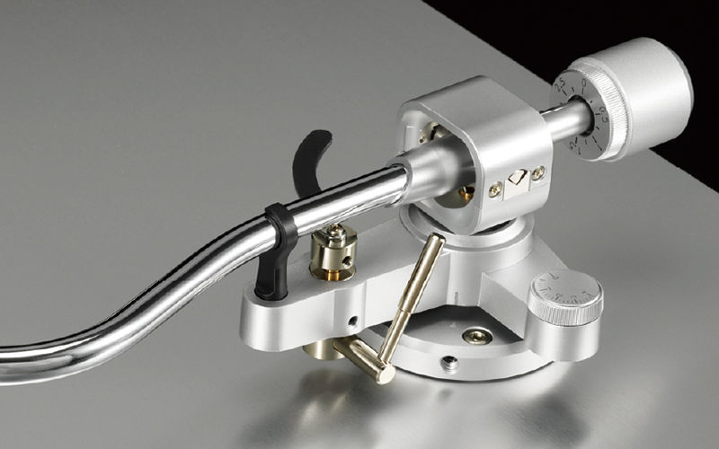 Thumbnail: Luxman PD-151 Mark II Turntable