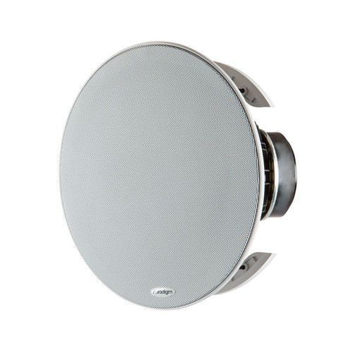PCS-80R z úhlu instalace — pohled shora dolů na reproduktor vložený do stropního výřezu