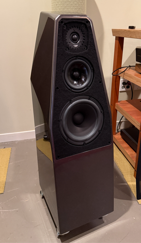 Wilson Audio Sabrina X Floorstanding Speakers | Music Lovers Audio