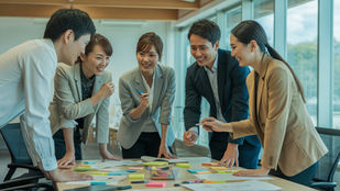 【チームビルディング研修】効果と導入タイミングを整理し、成果につながる活用方法を解説