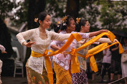 プルナマ・サリ