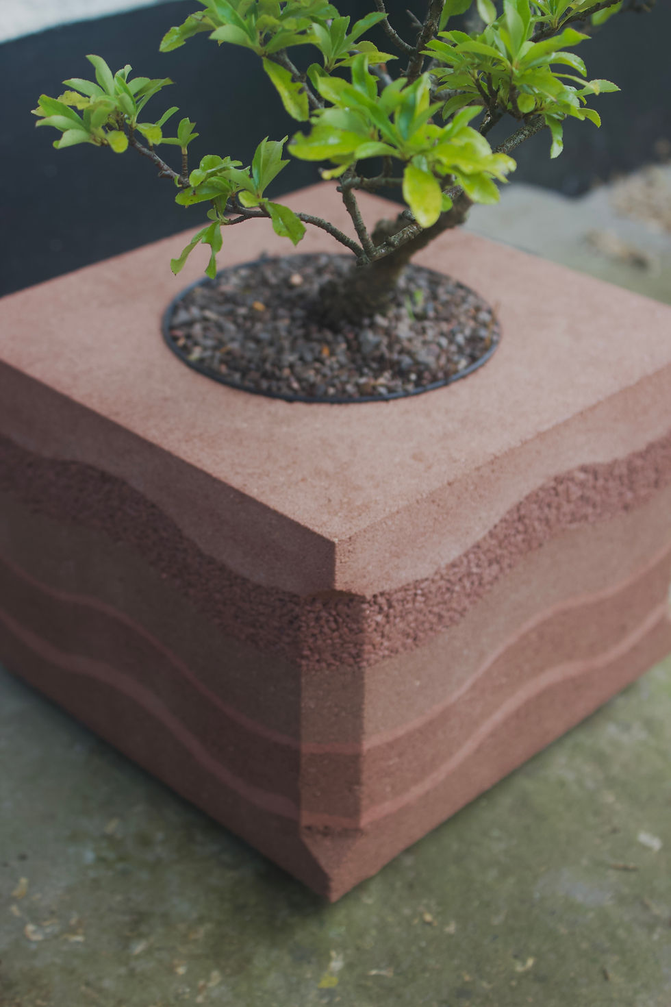 Thumbnail: Earth outpost – Palette concept sculpture