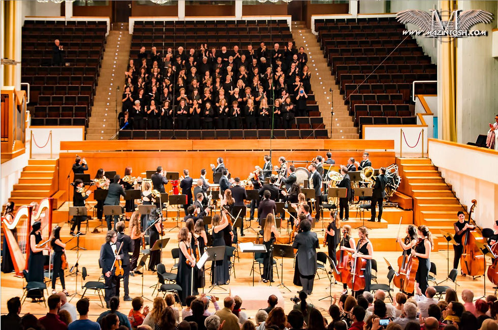 8. por el TRABAJO EN EQUIPO