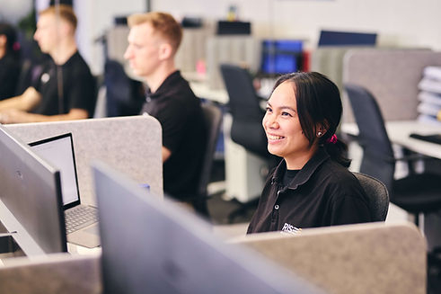 The team of certified accountants and bookeepers at Rise Accountants in Brisbane conducting a cashflow analysis and cashflow forecast
