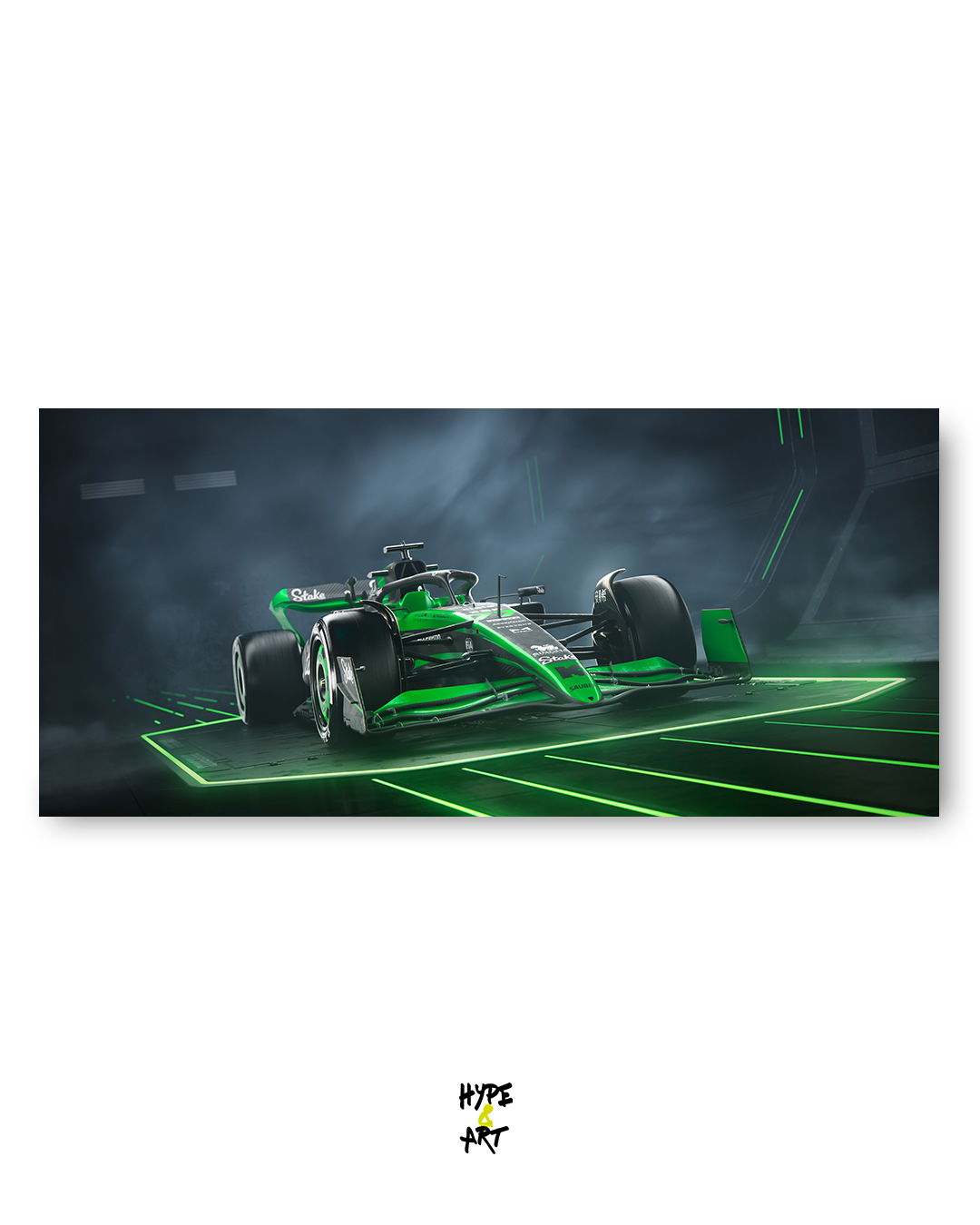 Coche de carreras verde y negro, diseño moderno, en un fondo oscuro con líneas.