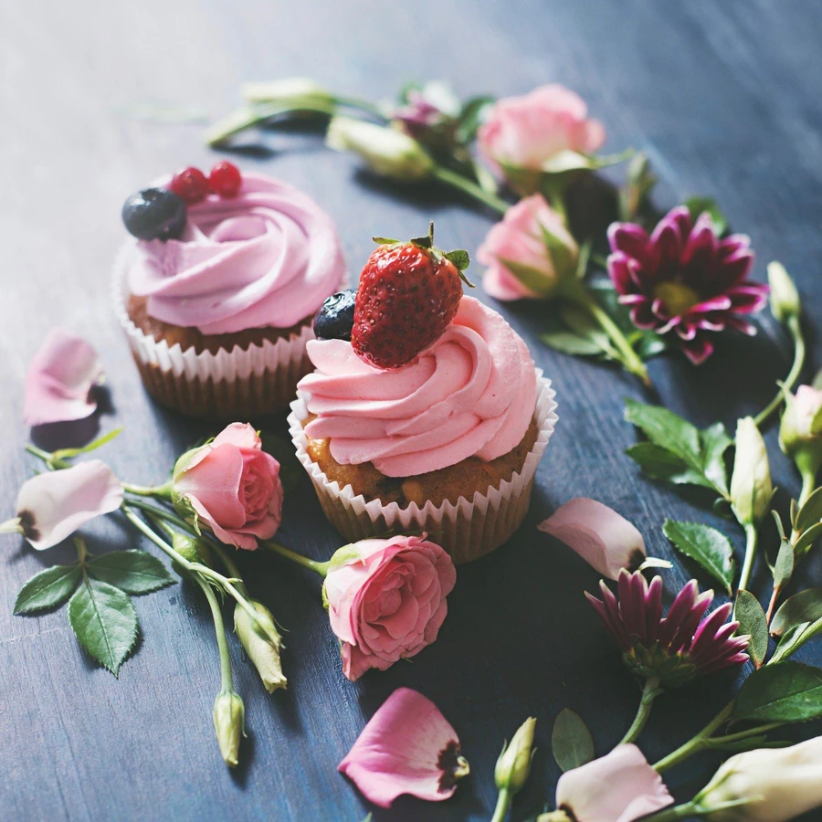 Keto Friendly frosting with skinny syrup Strawberry rose By Jordan's skinny syrups ketogenic desserts