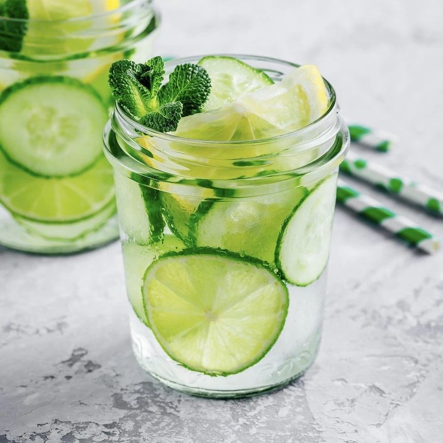 Ketogenic diet cocktail beverage ideas low carb skinny alcoholic beverages