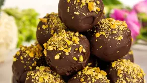 Pistachio Chocolate Protein Truffles