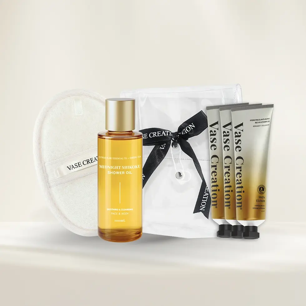 Vase Creation Hydration Haven Passport travel set – shower oil serum lotion loofah