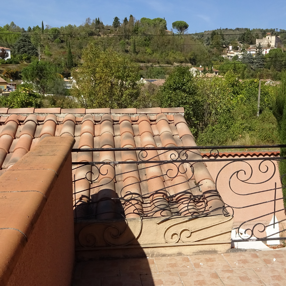 gite ty calon lan balcony views montazels.png