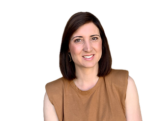 Janie de Villiers Profile pic_edited.png