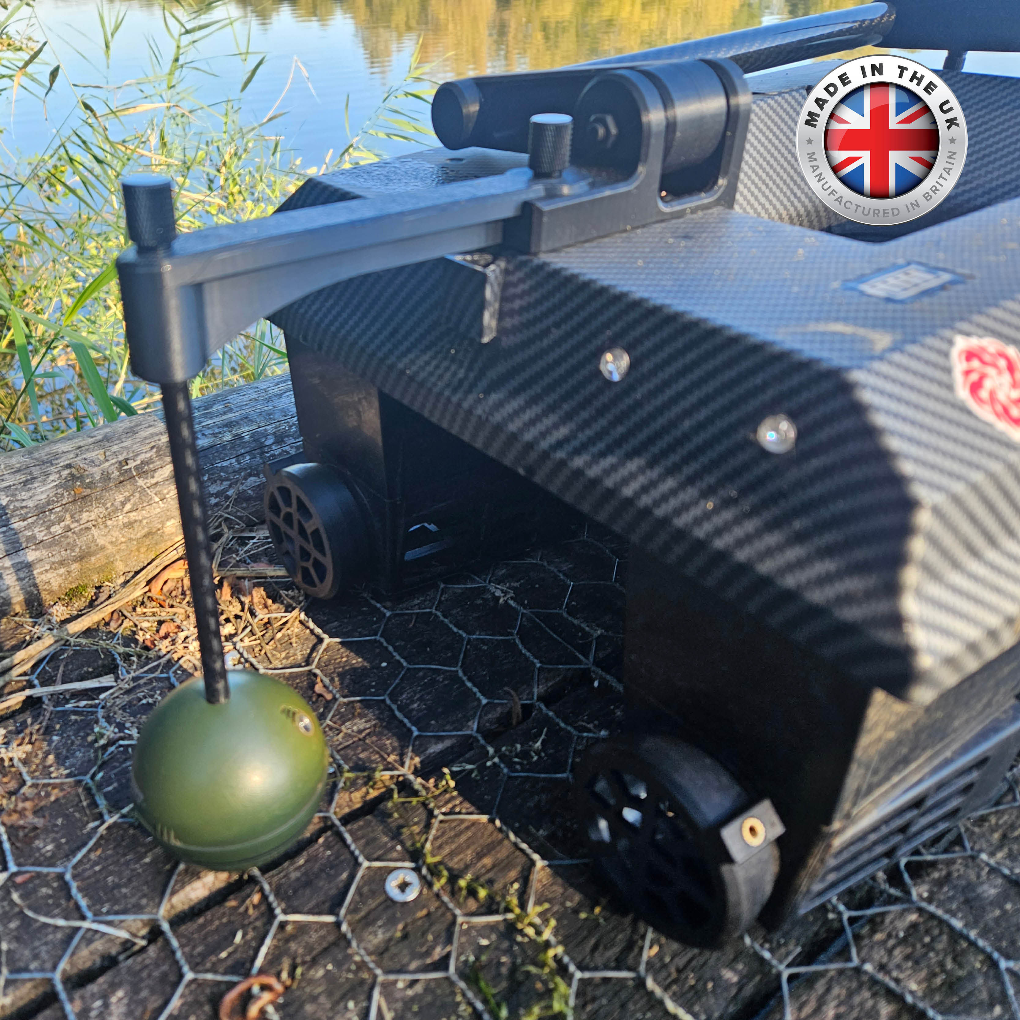 Saber Carbon Handle with Deeper Mount