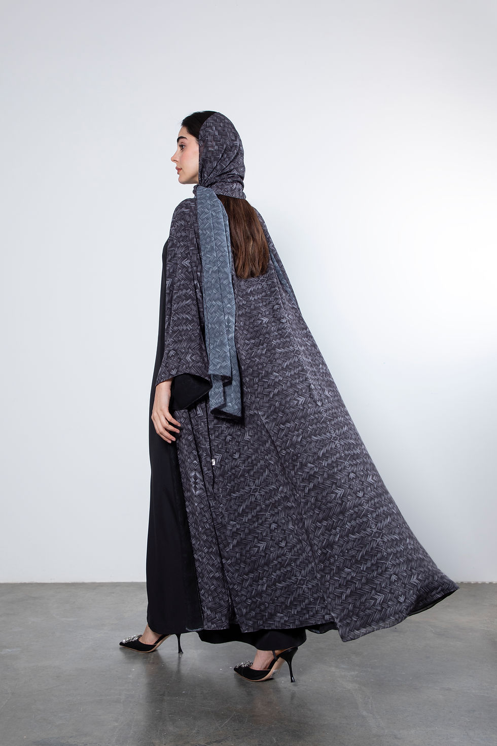 Thumbnail: KHOUS Abaya