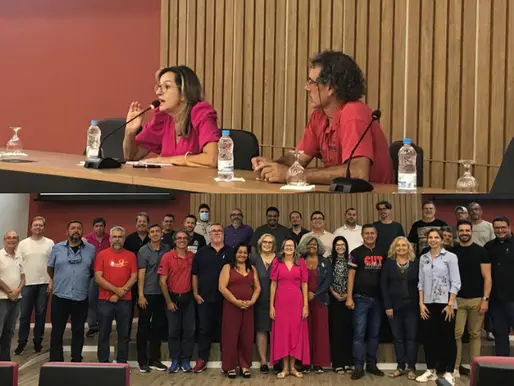 Desafios para levar formação às bases domina debate no 1º dia de encontro nacional