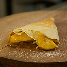 F- Manzana tibia y caramelo toffee
